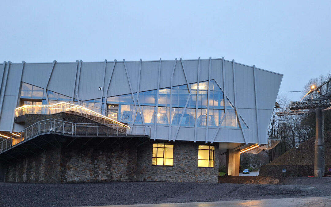Télécabine Luchon Superbagnères : Gares amont & aval avec garages et locaux d’activités – Bagnère-de-Luchons (31)