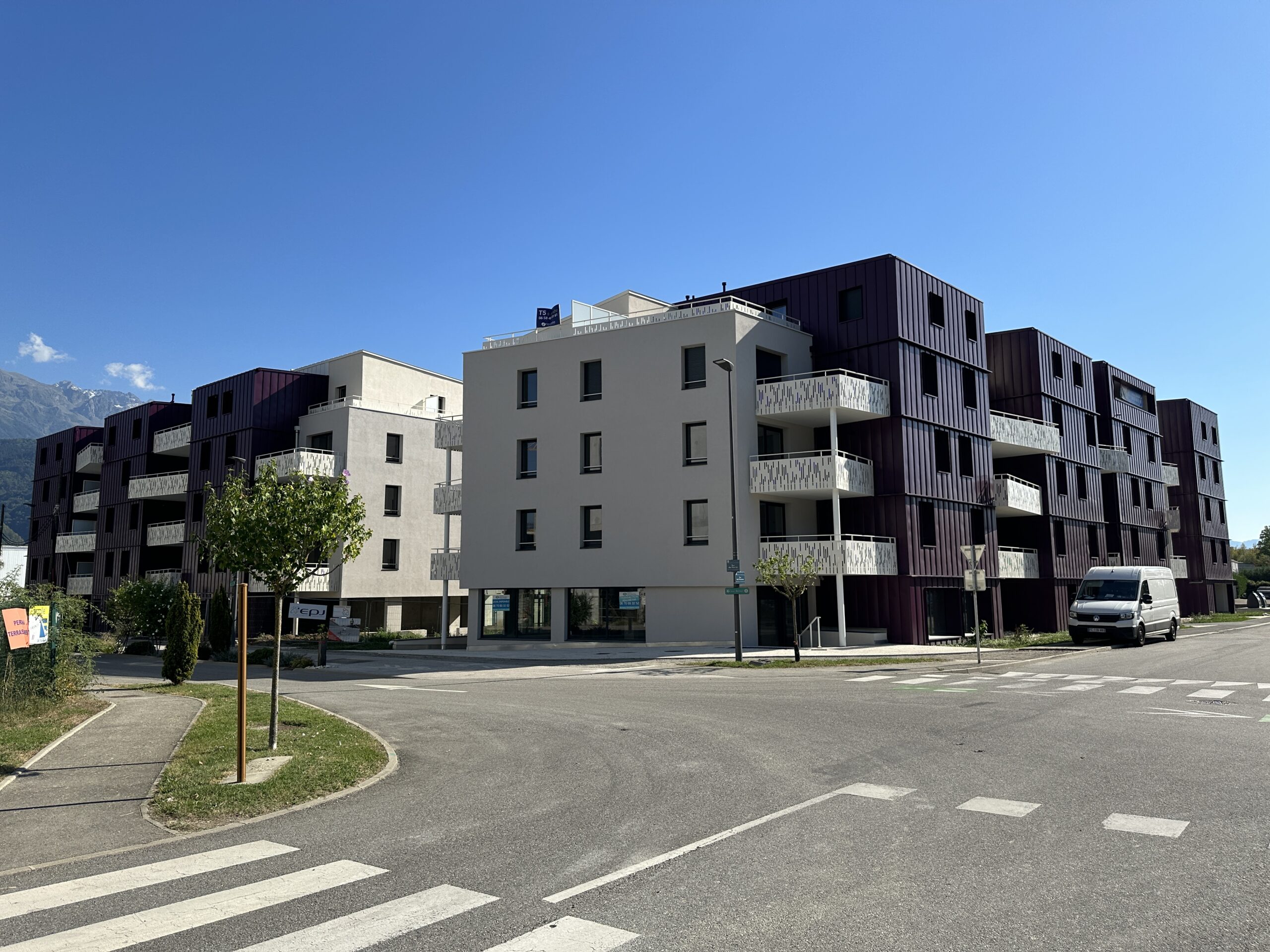 CITAE : 83 logements et locaux d’activités – Crolles (38)